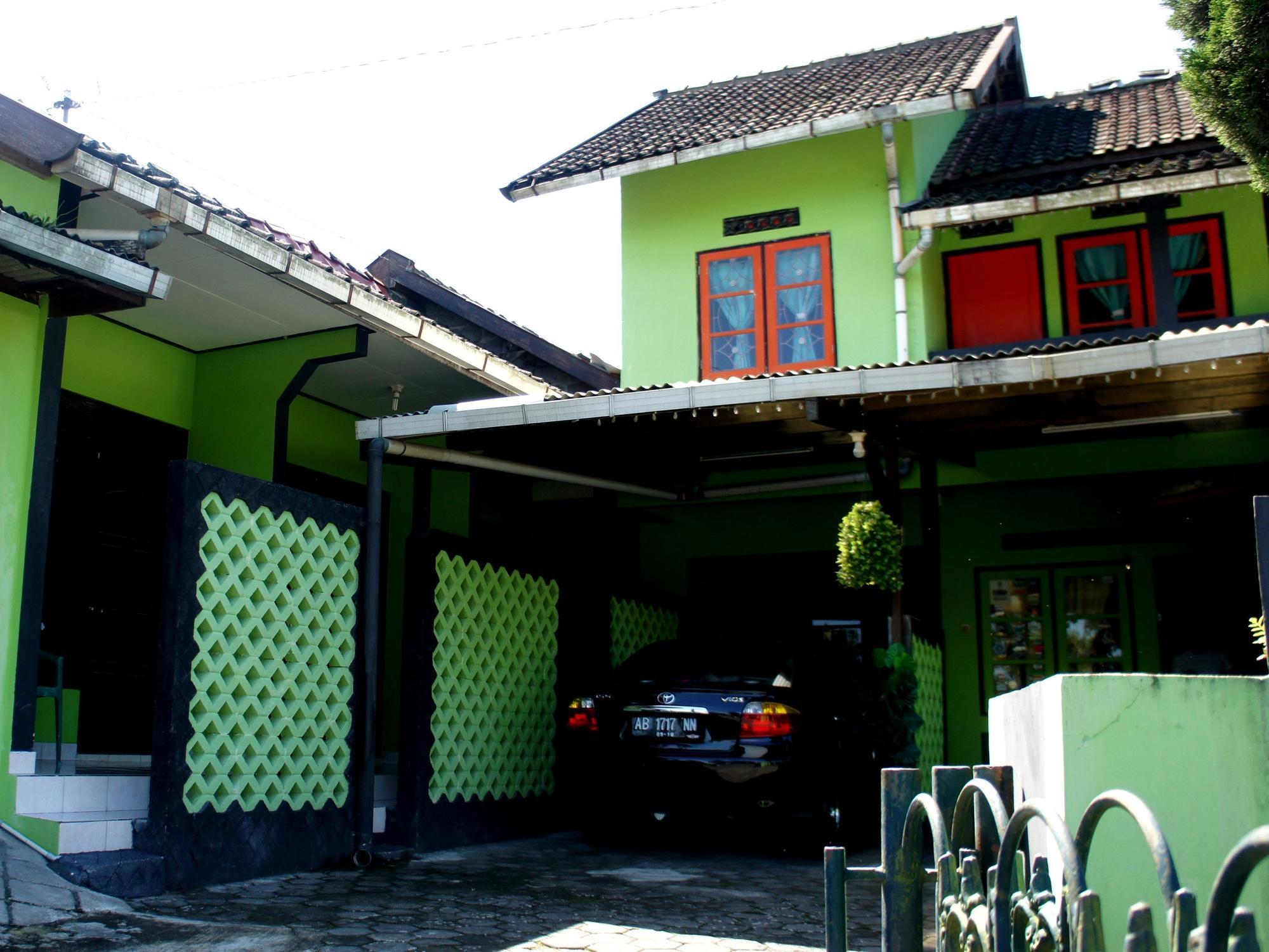 Bayu Murti Homestay Jogjacarta Exterior foto